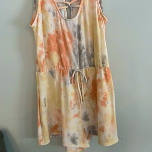 🎁NWT Short romper❤️ by Fantastic Fawn size S.  (F)